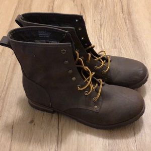 Rock & Candy women’s boots Delanie SZ 10
